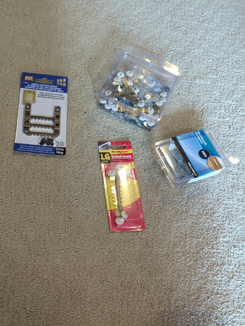 Unbranded Gold Sawtooth Picture Hangers - Pack